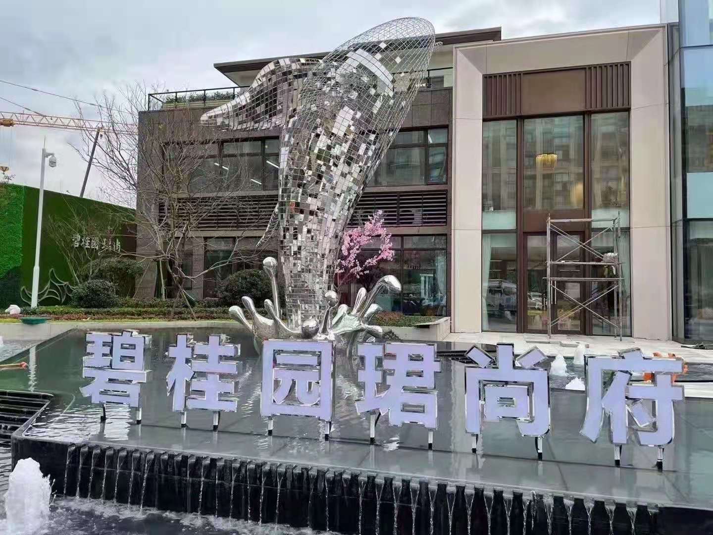 雕塑3011.jpg